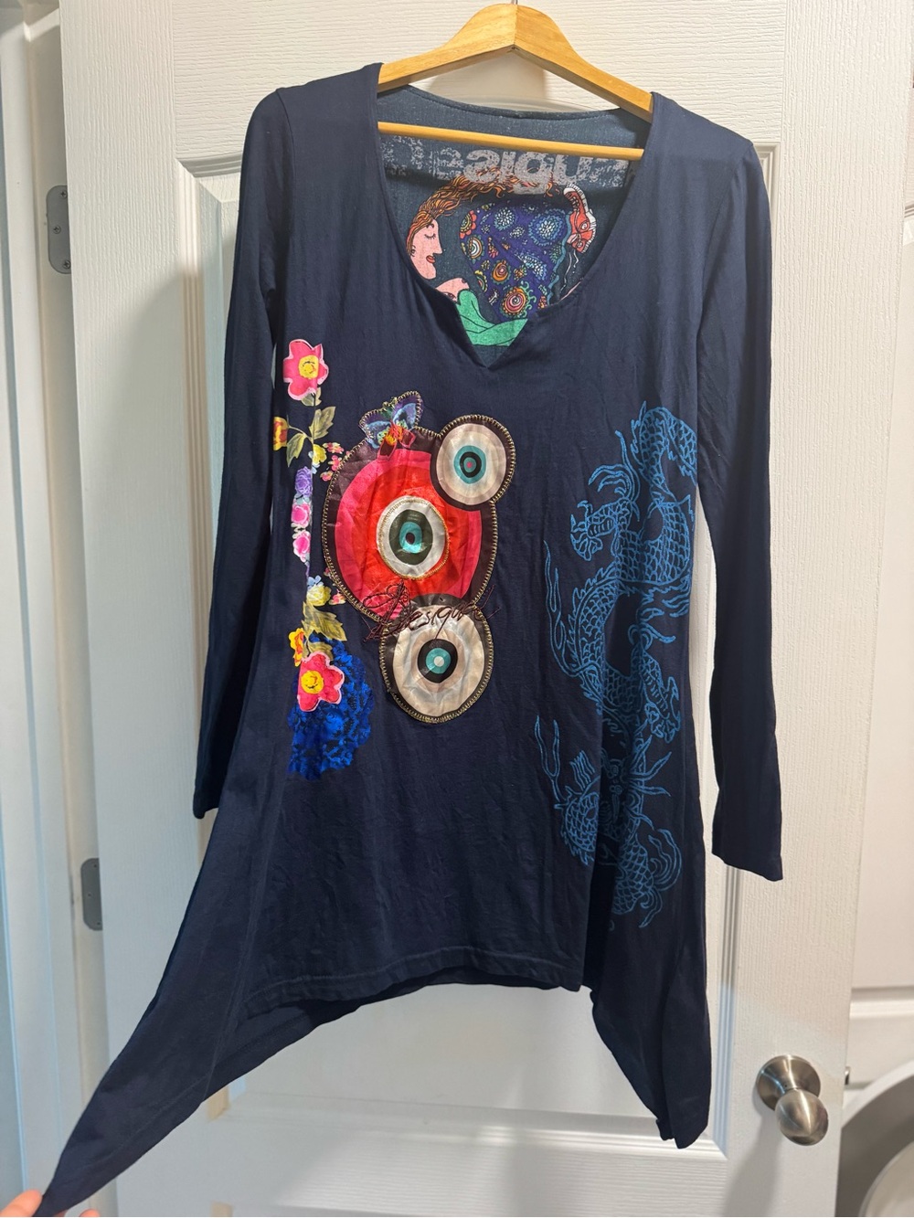 Desigual Navy Long-Sleeve Embroidered Appliqué Tunic with Multicolor Motifs